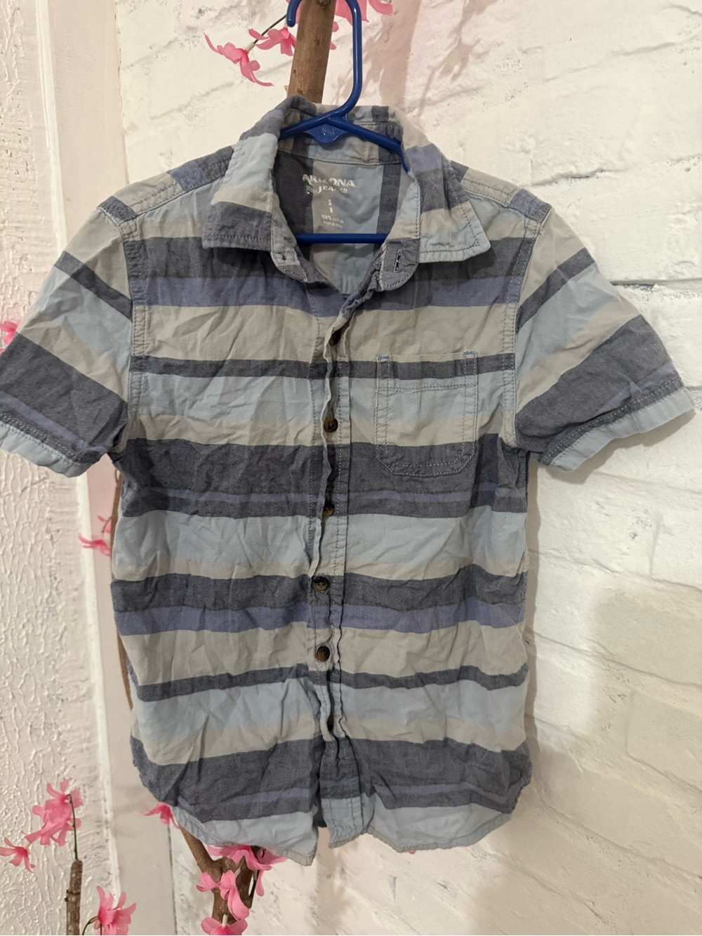 Arizona Jean Company Short-Sleeve Striped Button-Down in Blue and Gray